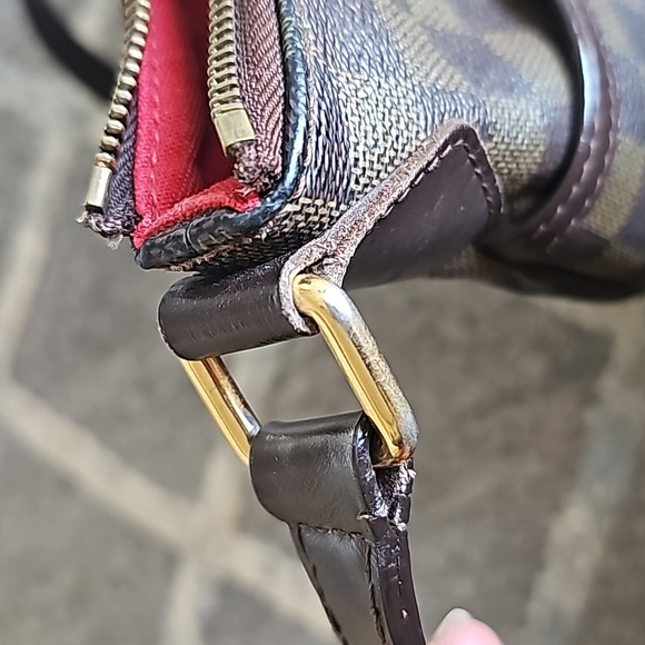 Louis Vuitton Bloomsbury Damier Ebene Crossbody Shoulder Bag - Picture 12 of 17